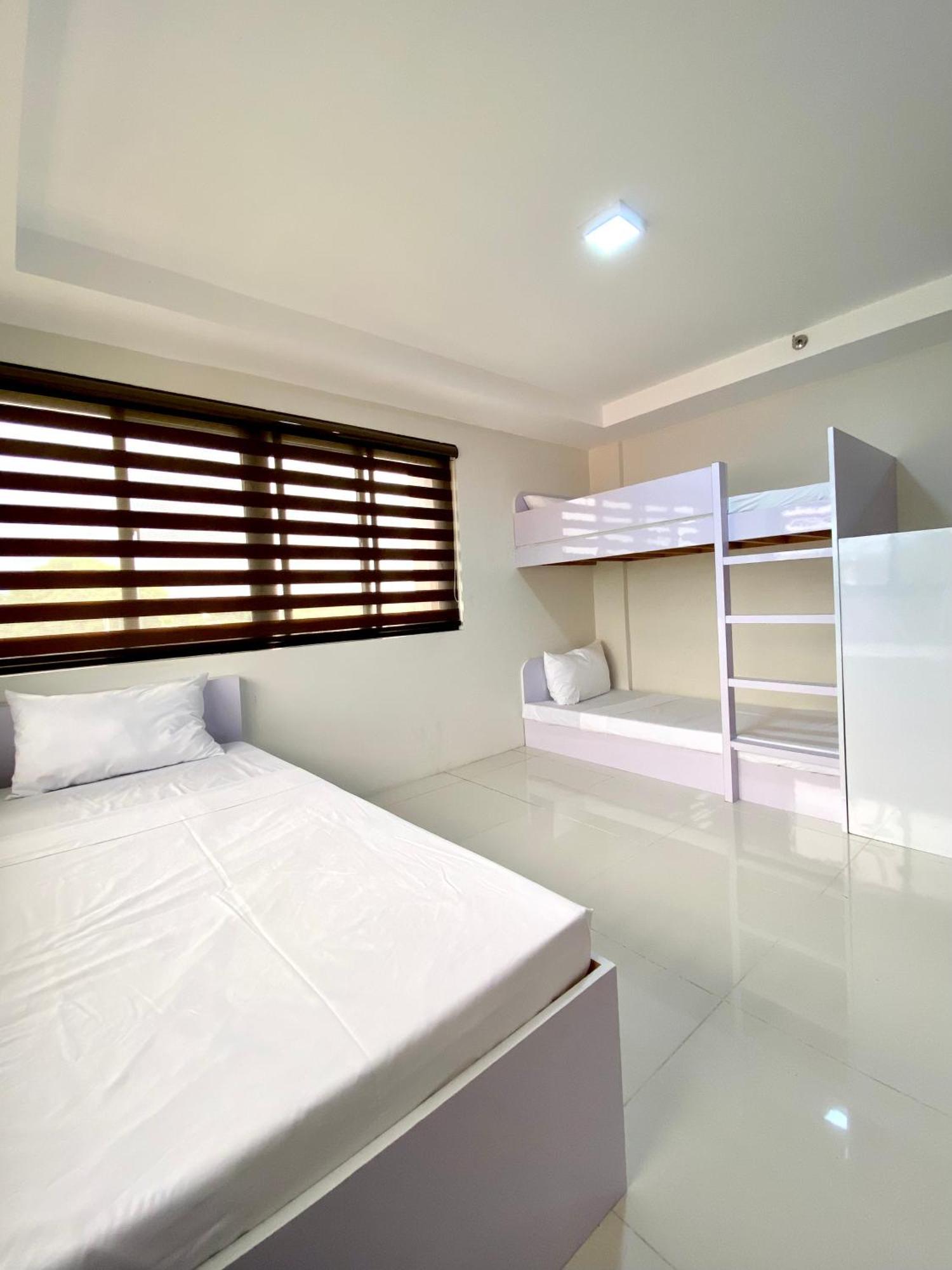 Staycation Hotel San Jose  Extérieur photo