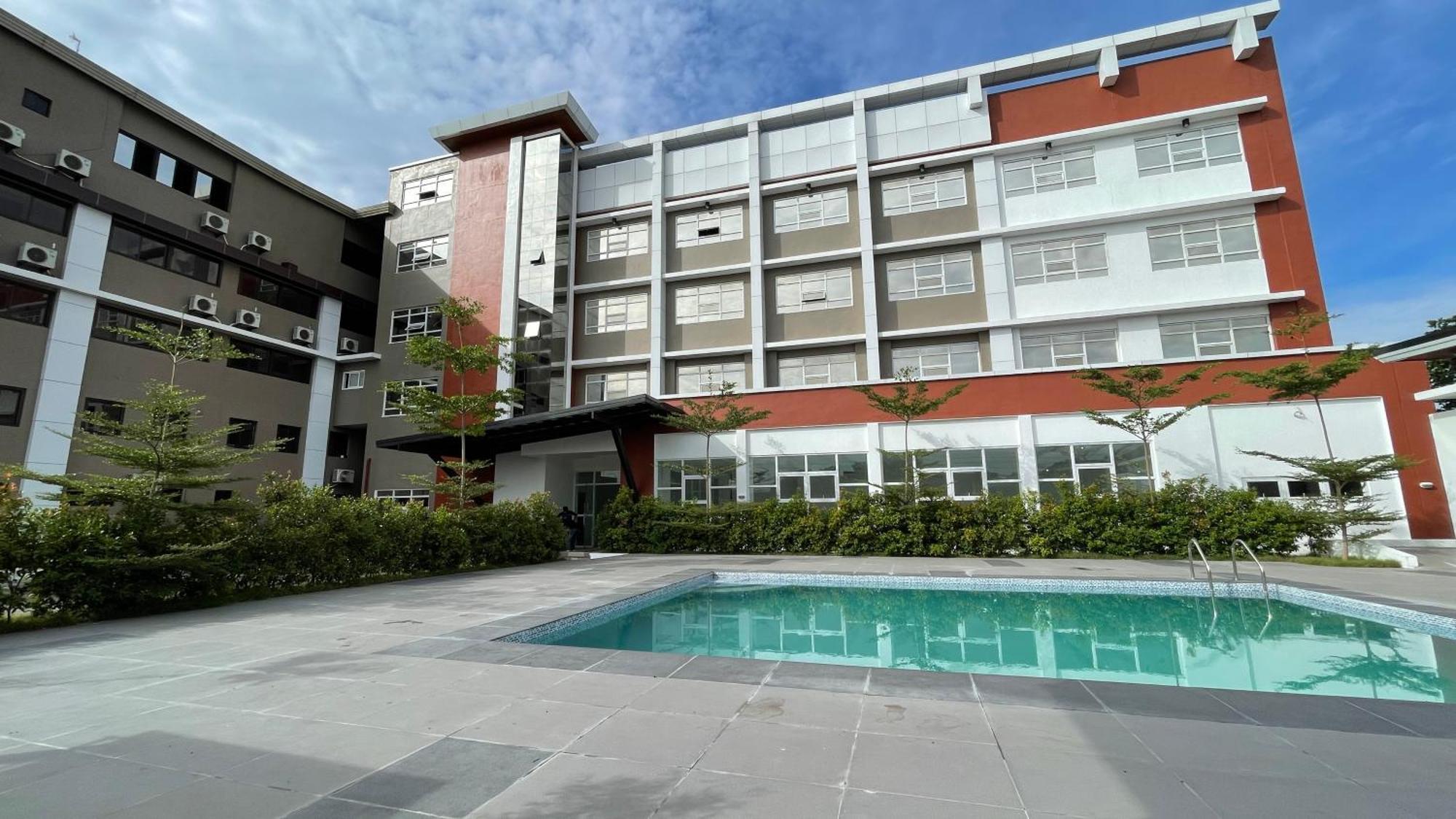 Staycation Hotel San Jose  Extérieur photo